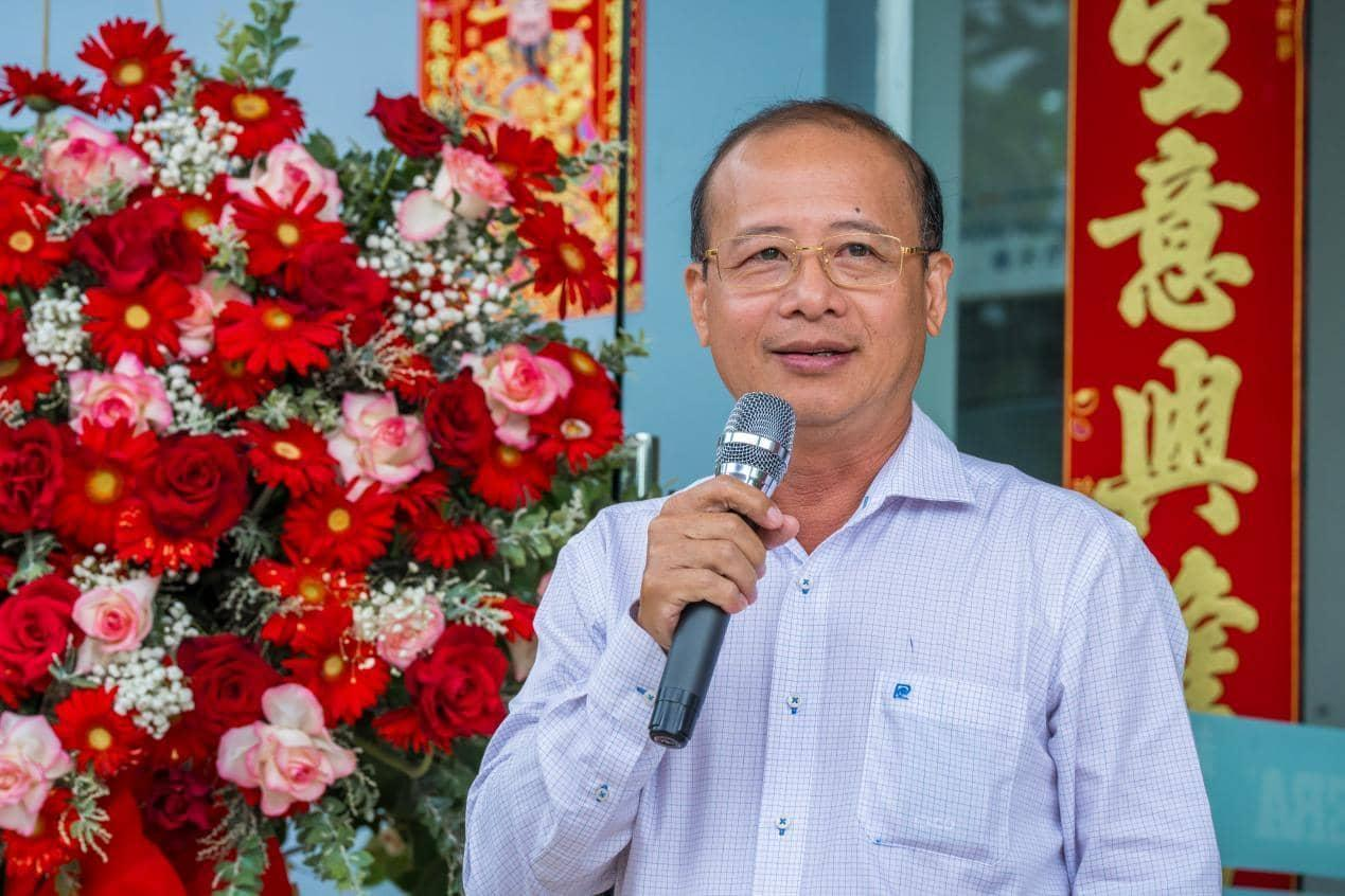 Speech by Nguyen Tien Thiet, Deputy Manager of ERA Vietnam Tan To Industrial Park خطاب نغوين تيان ثيت، نائب مدير ERA Vietnam Tan To Industrial Park