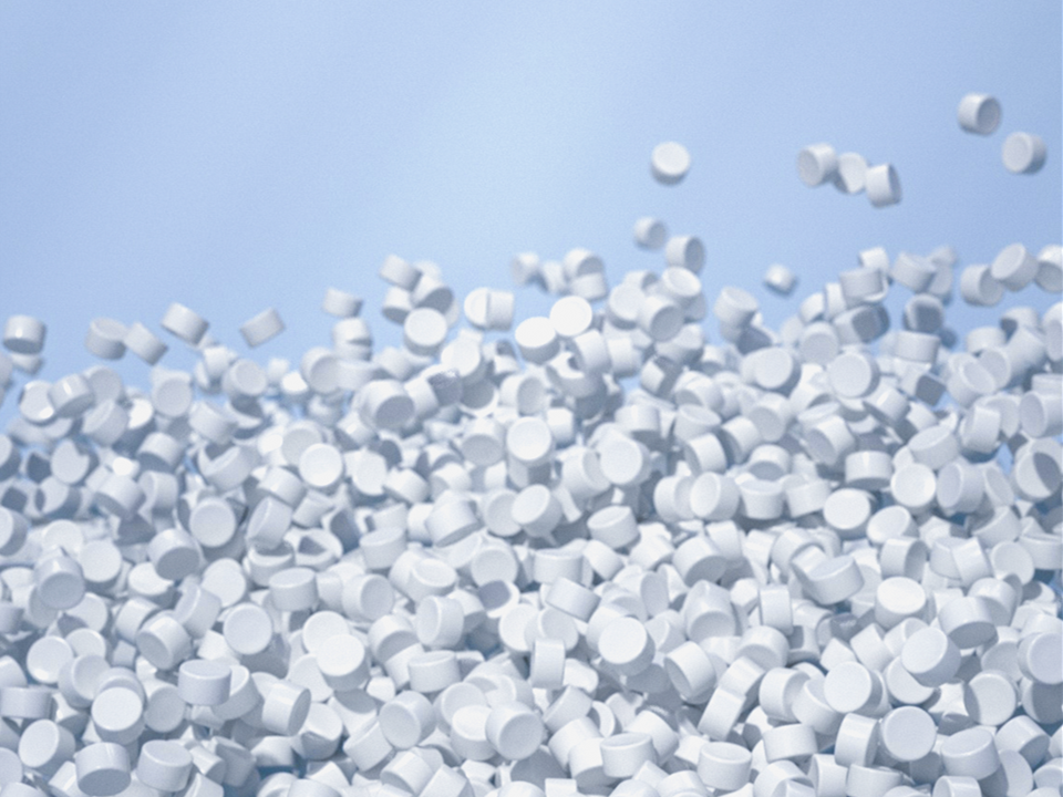 حبيبات PVC